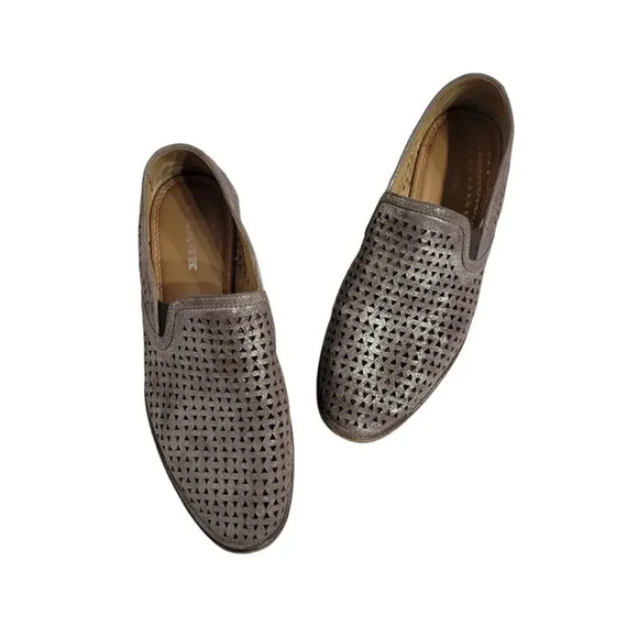 Trask Ali Bronze Silver Metallic Perforated Leather Flats Loafers 8.5 - Picture 2 of 7